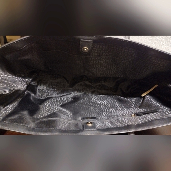 Kate Spade Laurel Way Ari Tote Bag XL - Picture 8 of 8